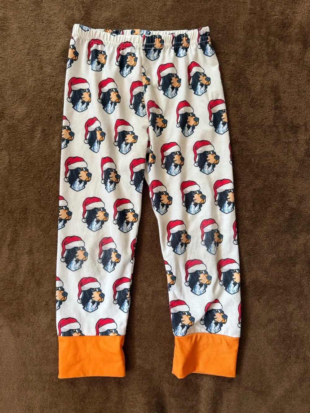 Kids Tennessee Vols Smokey as Santa Print two-Piece Pajama Set with Orange Trim